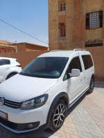 voitures-volkswagen-caddy-2015-cross-touggourt-algerie