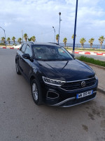 voitures-volkswagen-t-roc-2023-life-plus-hussein-dey-alger-algerie