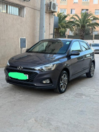 voitures-hyundai-i20-2020-extreme-9300klm-el-achour-alger-algerie