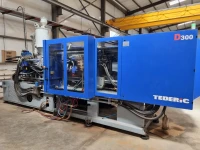 Machine injection 400 tn 35o tn 