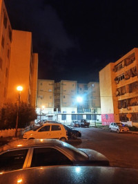 appartement-location-f3-alger-les-eucalyptus-algerie