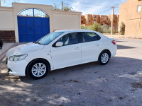 voitures-peugeot-301-2014-active-laghouat-algerie