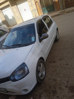 voitures-renault-clio-campus-2015-bye-ain-defla-algerie