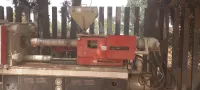Presse à injection billion 300 tonnes