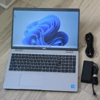 DELL LATITUDE 5520 | INTEL 11TH GEN CORE i7 1165G7 @2.8GHz | 16GB RAM | 512GB SSD | INTEL Iris Xe