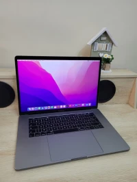 MACBOOK PRO TOUCH BAR 2016 15.4'' INREL CORE i7-6700HQ - RADEON PRO 455 - 16GB RAM - 512GB SSD