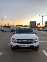 voitures-dacia-duster-2015-reghaia-alger-algerie