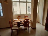 appartement-vente-f3-bejaia-tichy-algerie