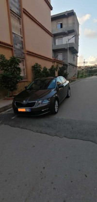 voitures-skoda-octavia-2019-clever-draria-alger-algerie