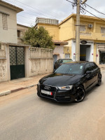 moyenne-berline-audi-a3-sport-back-2015-s-line-blida-algerie