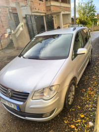 voitures-volkswagen-touran-2009-zighoud-youcef-constantine-algerie