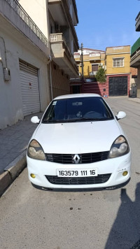 voitures-renault-clio-campus-2011-kolea-tipaza-algerie