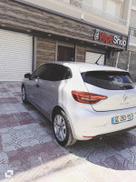 voitures-renault-clio-5-2021-besnis-oran-algerie