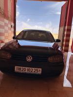 moyenne-berline-volkswagen-golf-4-2002-in-amenas-illizi-algerie