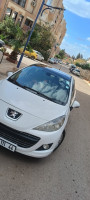 voitures-peugeot-207-2011-allure-khemis-miliana-ain-defla-algerie