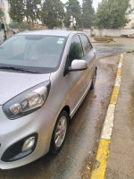 voitures-kia-picanto-2013-style-tessala-el-merdja-alger-algerie