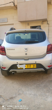 voitures-dacia-sandero-2017-oran-algerie