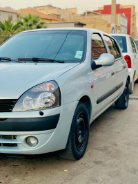 voitures-renault-clio-2-2002-oran-algerie