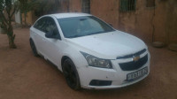 voitures-chevrolet-cruze-2010-ghriss-mascara-algerie