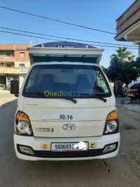السيارات-النفعية-hyundai-h1-2013-تسالة-المرجة-الجزائر