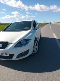 سيارات-seat-leon-2011-برج-الكيفان-الجزائر