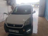 سيارات-peugeot-partner-2016-أولاد-سيدي-إبراهيم-برج-بوعريريج-الجزائر