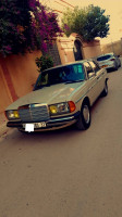 voitures-mercedes-123-1983-240-bir-el-djir-oran-algerie