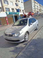 voitures-renault-symbol-2012-oum-el-bouaghi-algerie