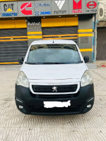 utilitaire-peugeot-partner-2015-ouled-hamla-oum-el-bouaghi-algerie