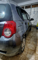 voitures-chevrolet-aveo-5-portes-2014-ls-constantine-algerie