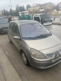 voitures-renault-scenic-2009-tebessa-algerie