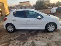 voitures-peugeot-207-2012-ahl-el-ksar-bouira-algerie