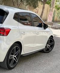 سيارات-seat-ibiza-2019-high-plus-fiha-kit-fr-مسيلة-المسيلة-الجزائر