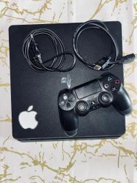 أجهزة-ألعاب-الفيديو-ps4-slim-500gb-avec-manette-version-1302-cd-fifa-23-وهران-الجزائر