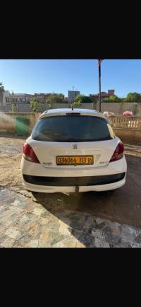 سيارات-peugeot-207-plus-2013-الرويبة-الجزائر