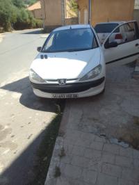 سيارات-peugeot-206-2002-شميني-بجاية-الجزائر