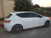 voitures-seat-leon-2019-fr-skikda-algerie