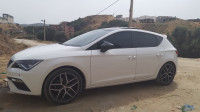 voitures-seat-leon-2019-fr-skikda-algerie