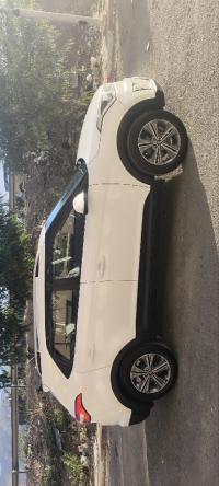 سيارات-hyundai-creta-2018-gls-بوقرة-البليدة-الجزائر