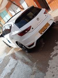 voitures-seat-leon-2015-linea-r-herenfa-chlef-algerie