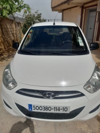 cars-hyundai-i10-2014-base-clim-bouira-algeria