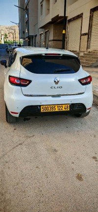 سيارات-renault-clio-4-2022-limited-2-وادي-ارهيو-غليزان-الجزائر
