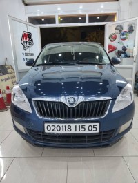 سيارات-skoda-fabia-2015-fresh-بريكة-باتنة-الجزائر