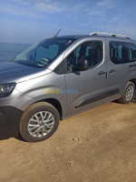 commerciale-citroen-berlingo-2023-gouraya-tipaza-algerie