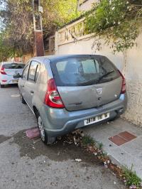 سيارات-dacia-sandero-2010-دار-البيضاء-الجزائر