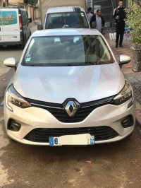 voitures-renault-clio-5-2022-bussiness-plus-blida-algerie