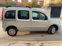 voitures-renault-kangoo-2013-privilege-plus-larbaa-blida-algerie