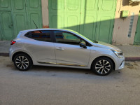 voitures-renault-clio-5-intens-2024-chlef-algerie