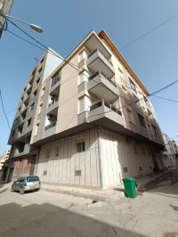 appartement-location-f2-oran-bir-el-djir-algerie