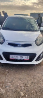 voitures-kia-picanto-2014-pop-ferdjioua-mila-algerie